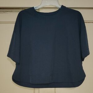 Old Navy Quick Dry Black Crop Top
